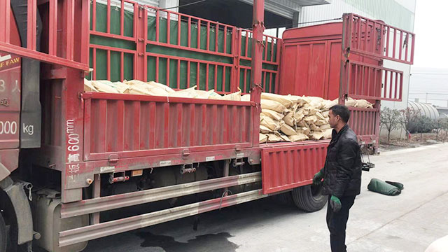 氧化鈣小顆粒批發(fā)運輸